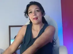 Maitte_love  live sex cam