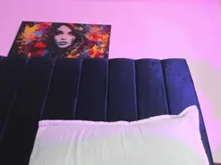 Valeri_sotoo  live sex cam