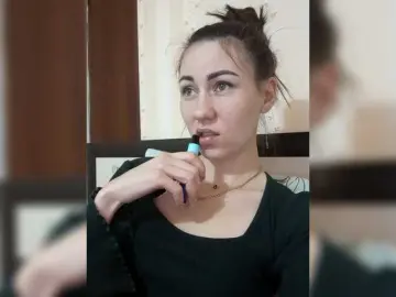 -Kara-mellka-  live sex cam