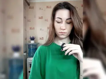 -Kara-mellka-  live sex cam