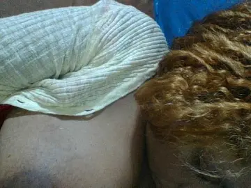 Amanah  live sex cam