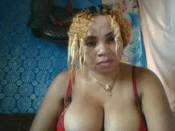 Amanah  live sex cam