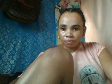 Amanah  live sex cam