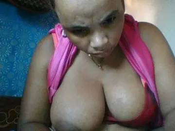 Amanah  live sex cam