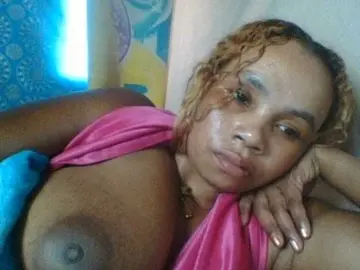 Amanah  live sex cam