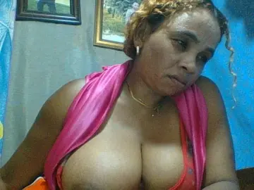 Amanah  live sex cam