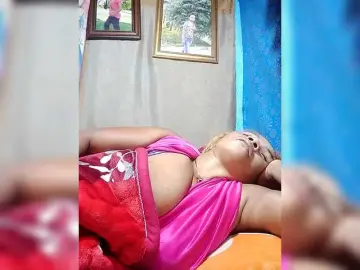 Amanah  live sex cam