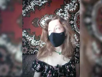 BelayaVorona  live sex cam