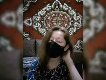 BelayaVorona  live sex cam