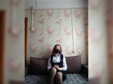 BelayaVorona  live sex cam