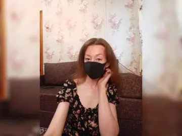 BelayaVorona  live sex cam