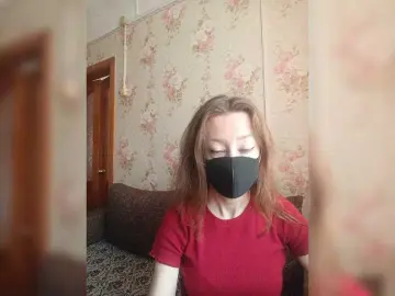BelayaVorona  live sex cam