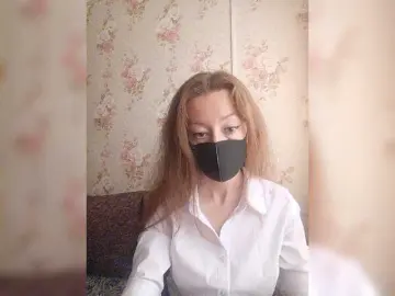 BelayaVorona  live sex cam