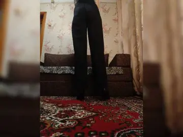 BelayaVorona  live sex cam