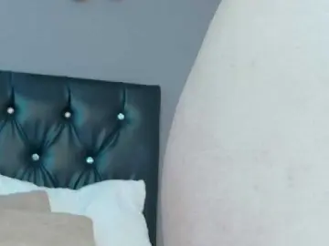 GiaaMonroe  live sex cam