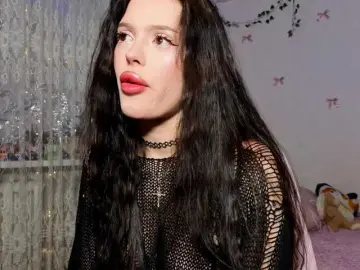 JessiBlossom  live sex cam