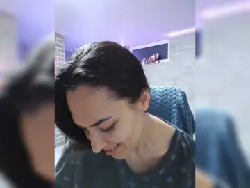 Marina4Love  live sex cam