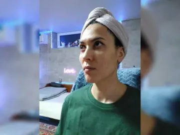 Marina4Love  live sex cam