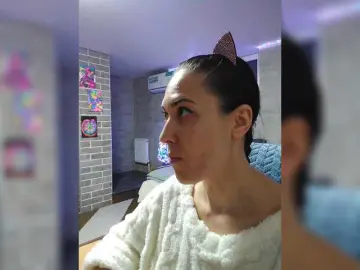 Marina4Love  live sex cam