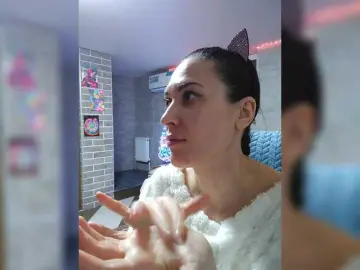 Marina4Love  live sex cam