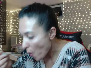 Marina4Love  live sex cam