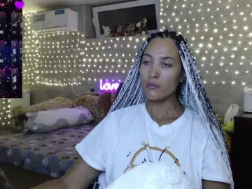 Marina4Love  live sex cam