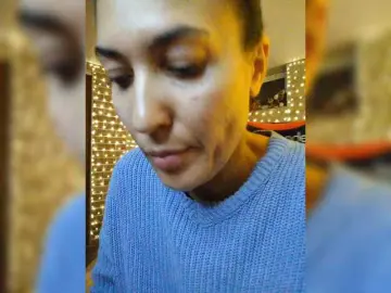 Marina4Love  live sex cam
