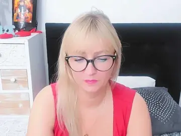 MarinaDirty  live sex cam