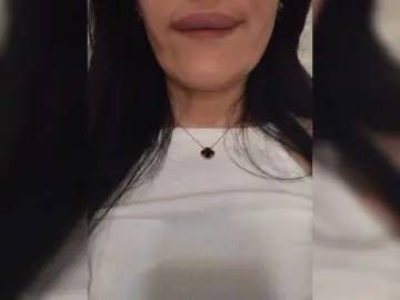 Mikki88K  live sex cam