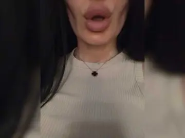 Mikki88K  live sex cam