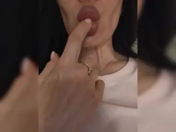 Mikki88K  live sex cam