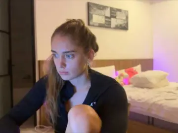 PrincessValeri  live sex cam