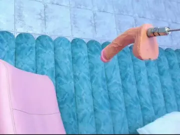 Victoriia-Queen  live sex cam