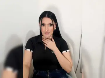 Liahsuenos  live sex cam
