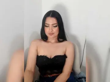 Liahsuenos  live sex cam