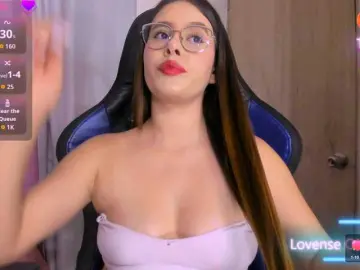 Parisshayk  live sex cam