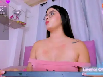 Parisshayk  live sex cam