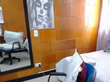 Charlotemple5  live sex cam