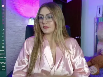 DakotaRobbins  live sex cam