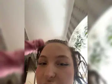 FeezkaYulia  live sex cam