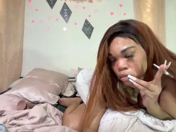 GlitterBaby  live sex cam