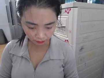 Hana112  live sex cam