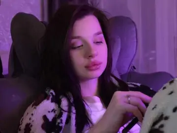 MossiPolli  live sex cam