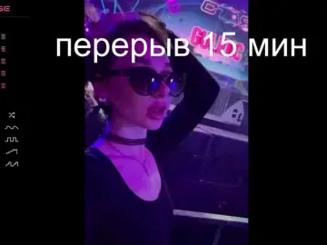 MossiPolli  live sex cam