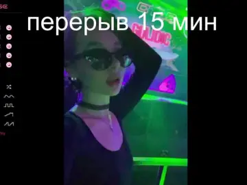 MossiPolli  live sex cam