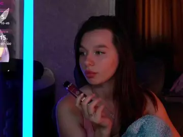 MossiPolli  live sex cam