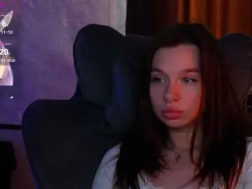 MossiPolli  live sex cam