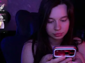 MossiPolli  live sex cam