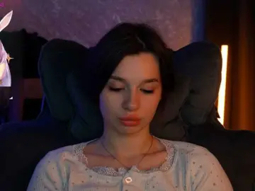MossiPolli  live sex cam
