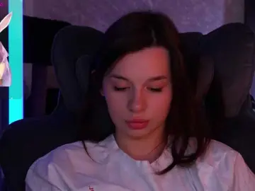MossiPolli  live sex cam